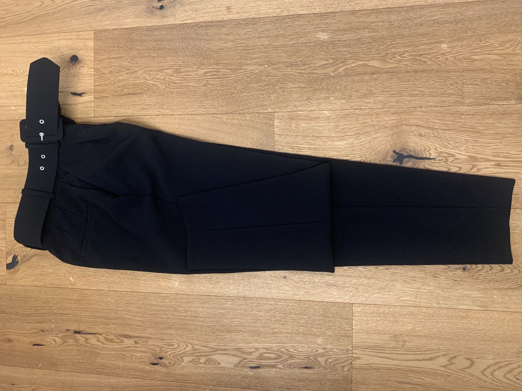 Pantaloni: Zara Hose – Usato da Rudolfstetten venduto da Laramalna 1