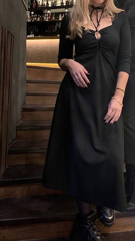 Robes:     Wunderschönes Kleid Gr. S/M – D'occasion à Mörschwil par ban_jzx9