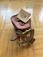 Petit sextant en laiton
