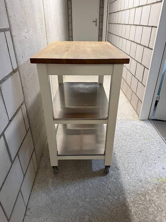 Tables: Serviertisch  – D'occasion à Basel par Frani010 1