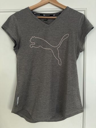 Puma T-Shirt Grau Grösse M Damen V-Ausschnitt kurzarm