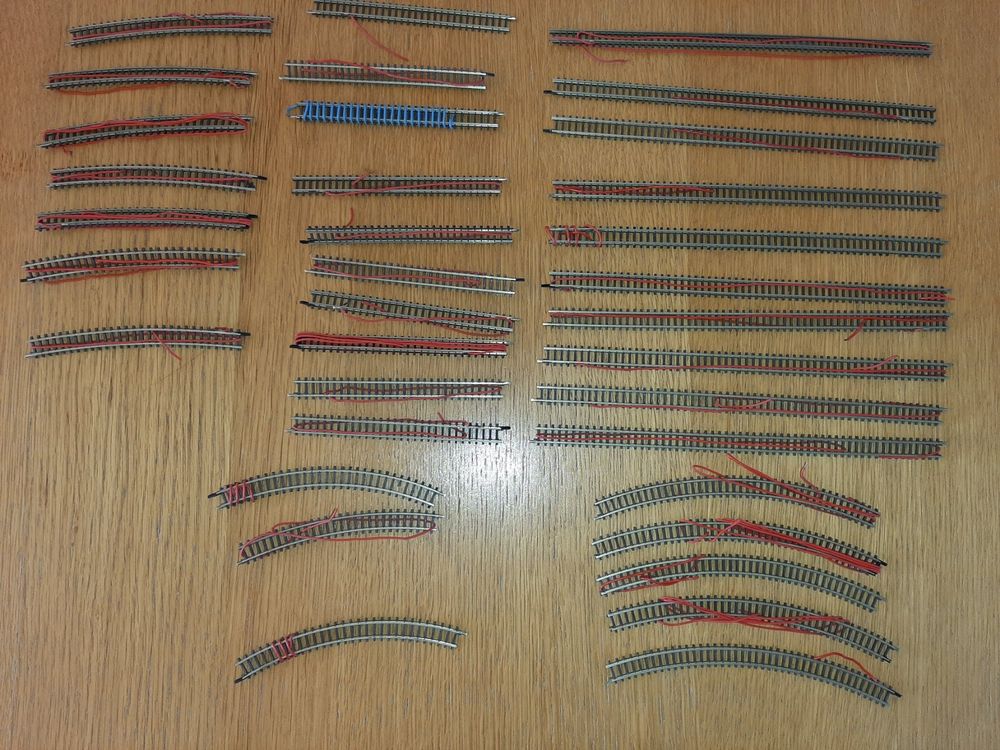 Märklin Mini-Club rails alimentation “+” (Gebraucht) in Le Locle für ...