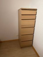Möbel mit Schubladen