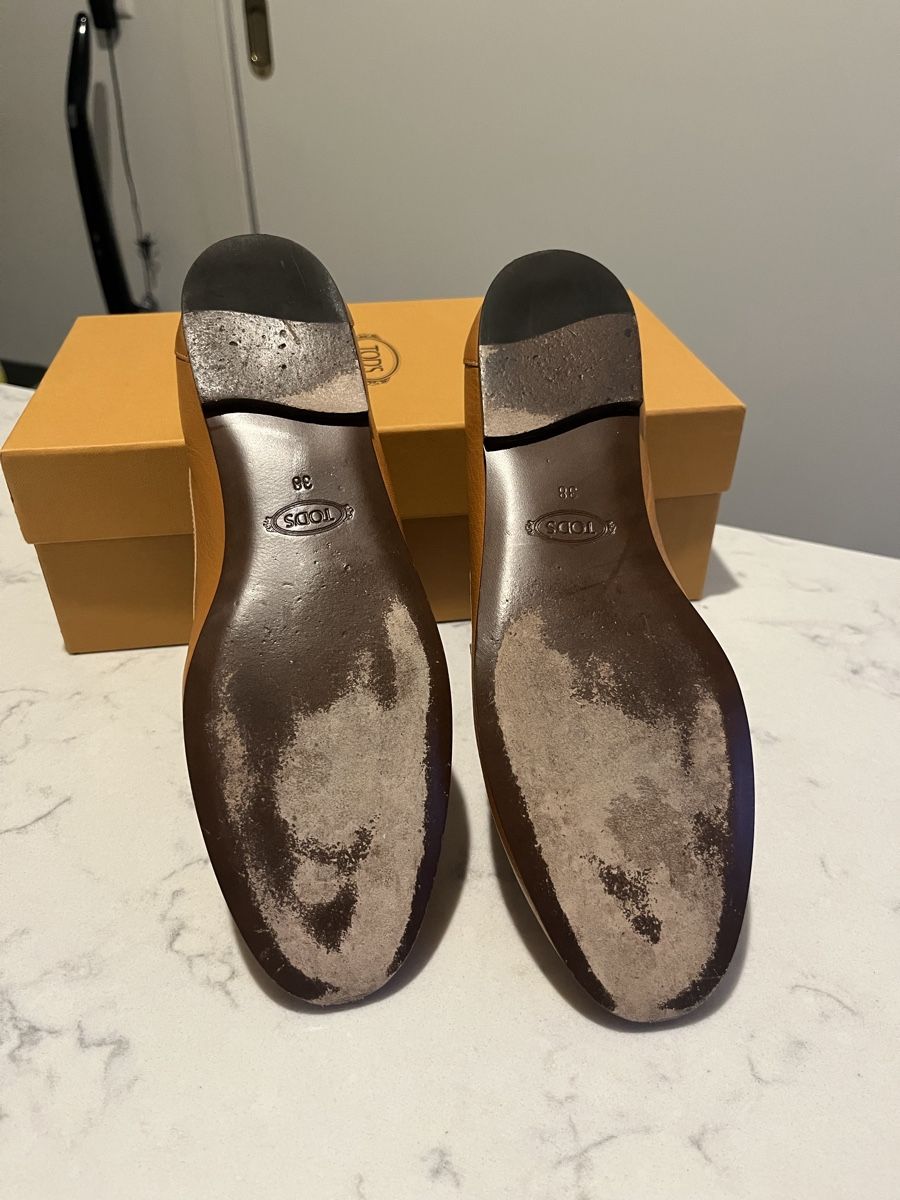 Tod'S Scarpe da donna: TOD's Gommino Leather Loafers - Size 38 – Usato da Mies venduto da nic_yk5d 5