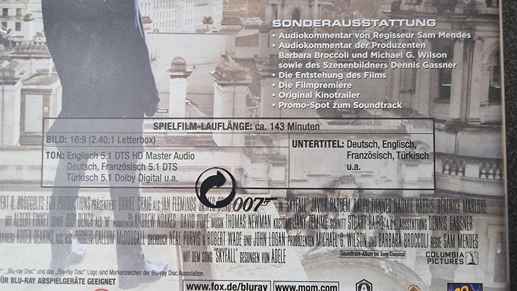 Tous les DVDs: Blu Ray - 007 James Bond Skyfall NEU – Neuf avec emballage d'origine à Oetwil am See par fineli2 1