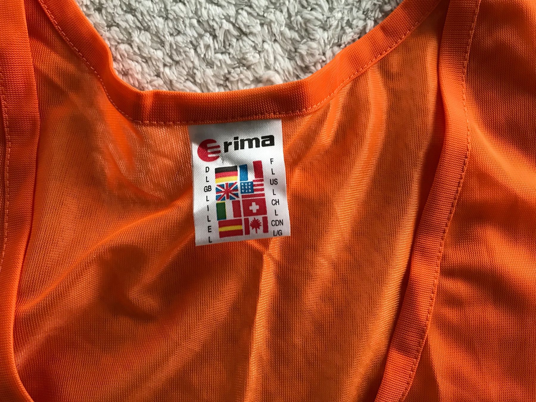 Maillots de corps & Pantalons: 7x Erima Leibchen Orange, Grösse L – D'occasion à Niederteufen par mix18 2