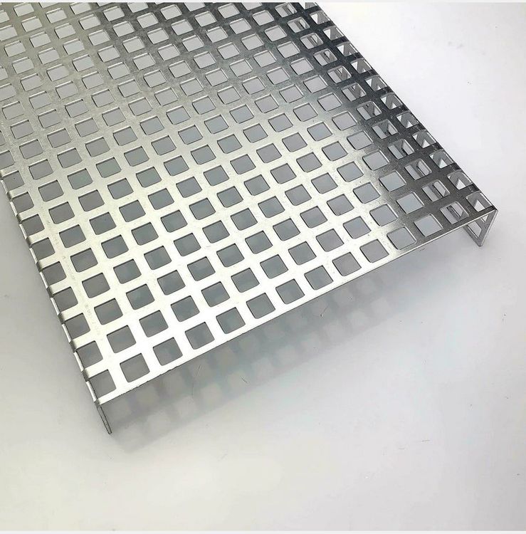 Winkel Lochblech QG5-8 Aluminium 1,5mm Dick Alu Blech 2 Kanten Kiesfang