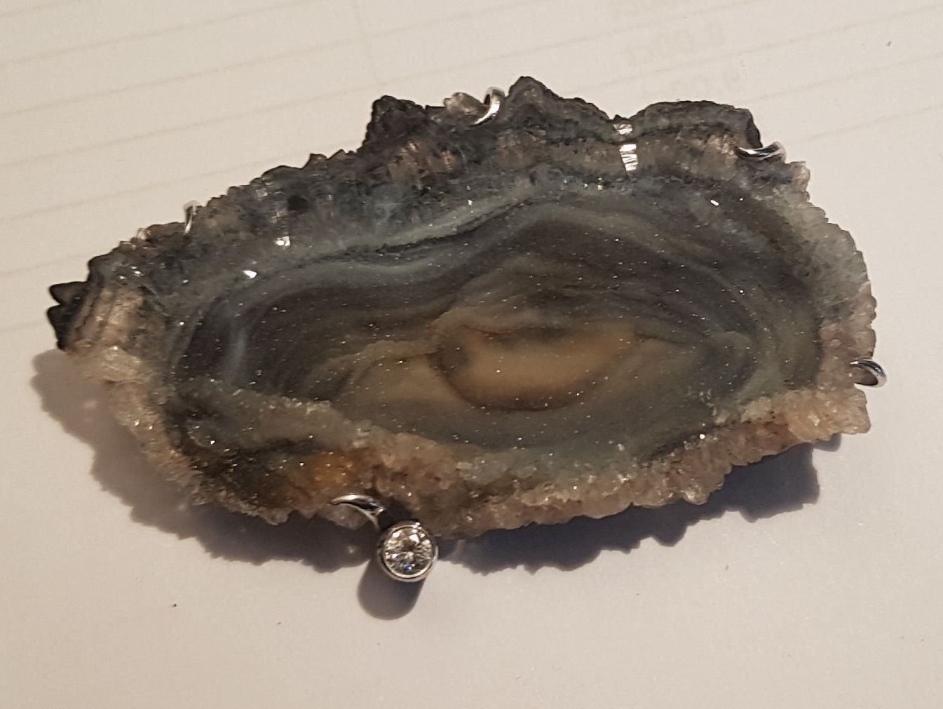 Broches & Aiguilles: Achat Kristalldruse mit 1Brillant – Neuf (Voir description) à Unterägeri par Altgoldschmuck
