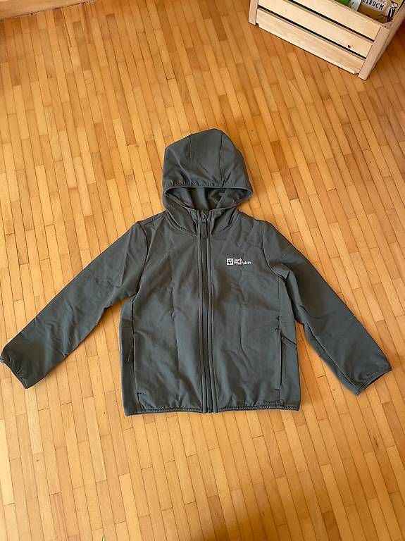 Giacche & Cappotti: Jack Wolfskin Jacke – Usato da Rümlang venduto da milouggi