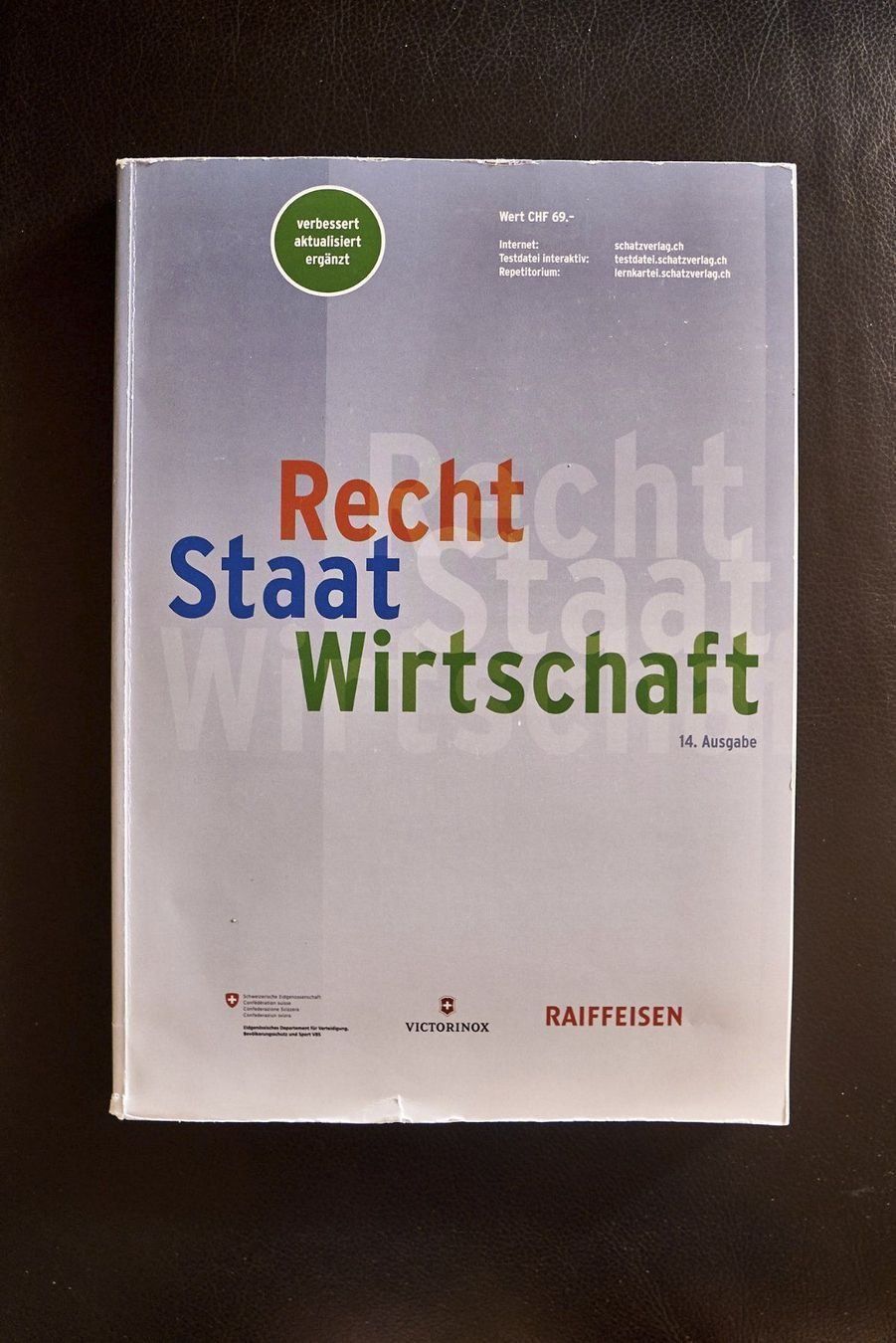 Libri: Buch: Recht Staat Wirtschaft – Usato da Starrkirch-Wil venduto da LucyDog