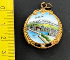 Medaillon Anhänger Luzern, emailliert, goldfarben