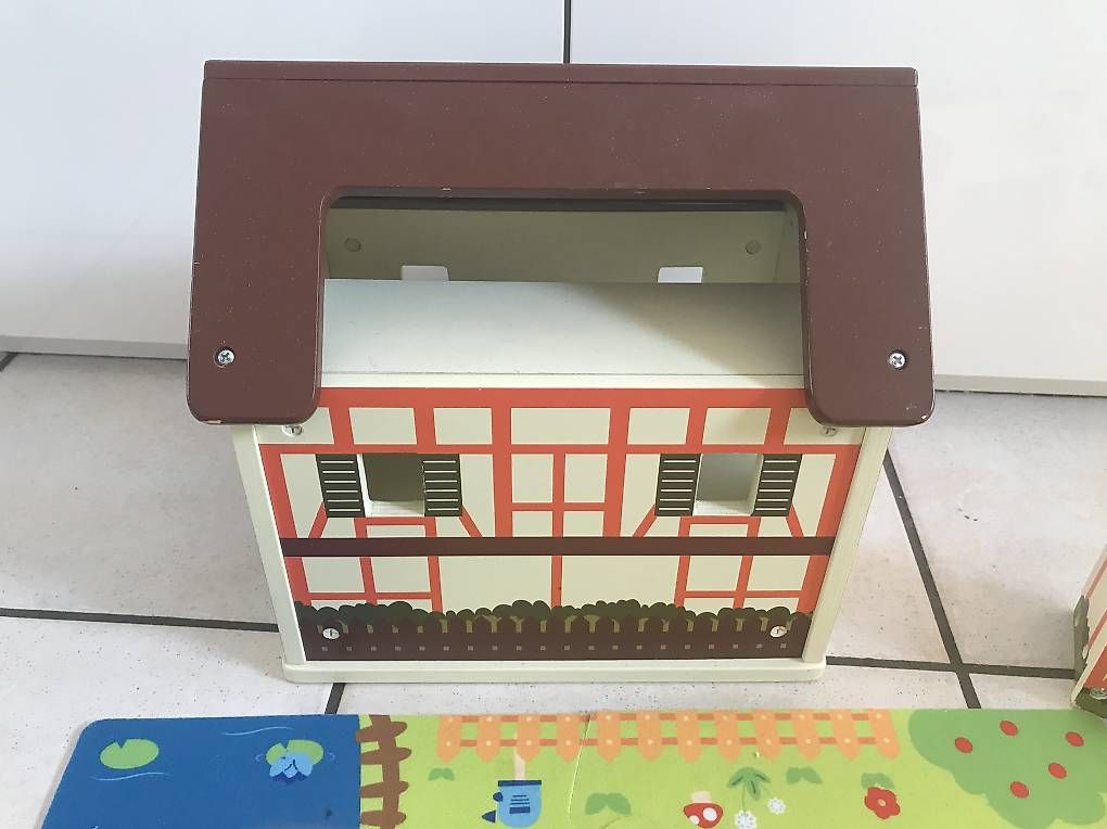Casette per bambini: Bauernhof aus Holz – Usato da Arlesheim venduto da 12sxlssdf 1