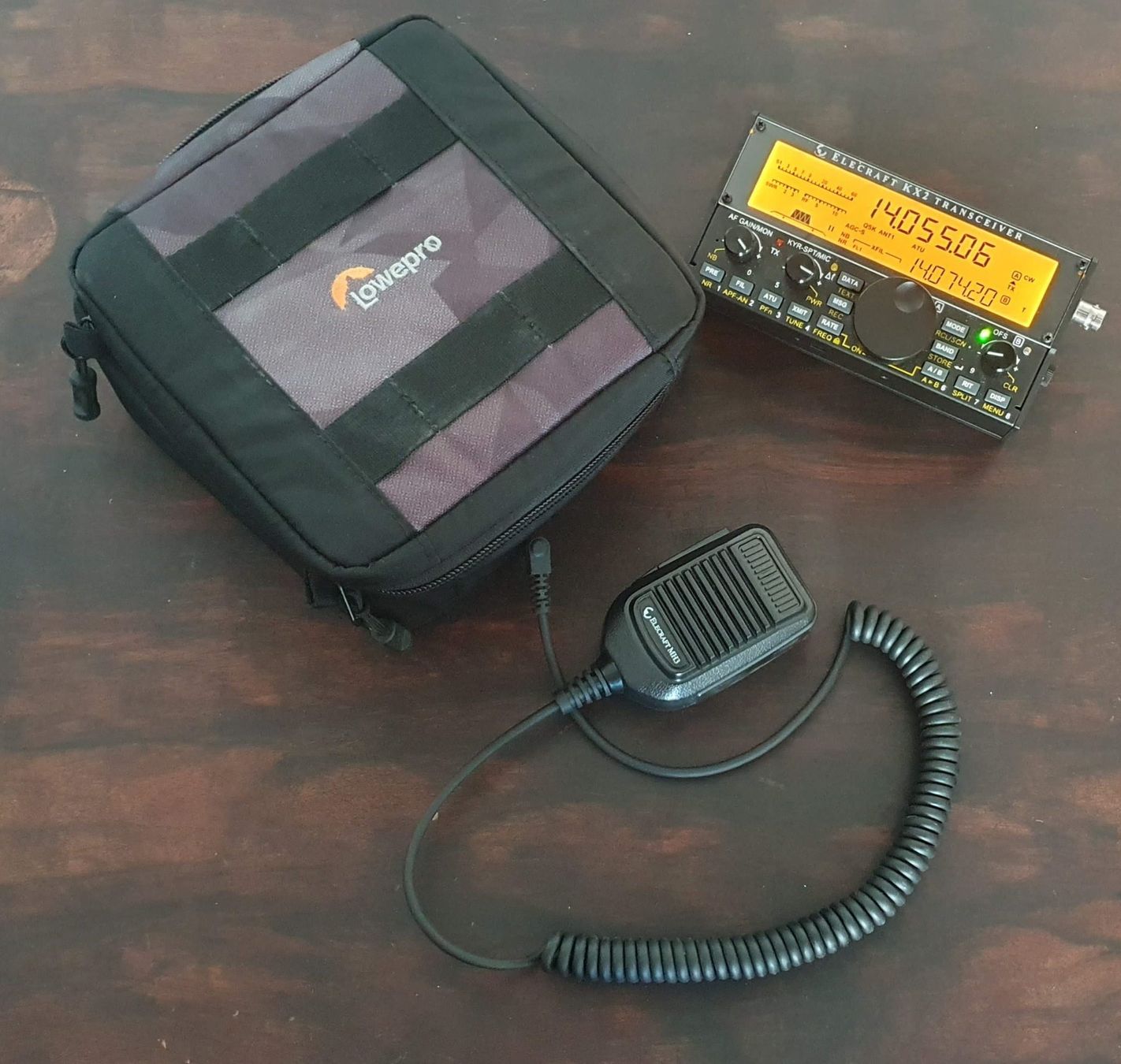 Radios: Elecraft KX2 avec ATU – Gebraucht aus Lausanne von