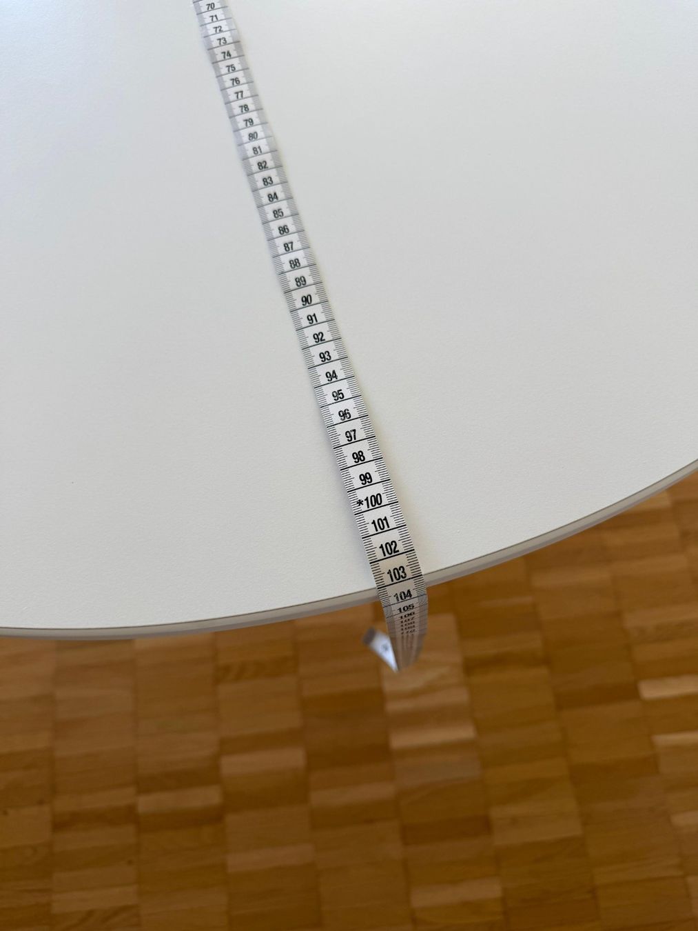 Tulip Tables: weisser runder Esstisch – D'occasion à Niederweningen par Anemati 2