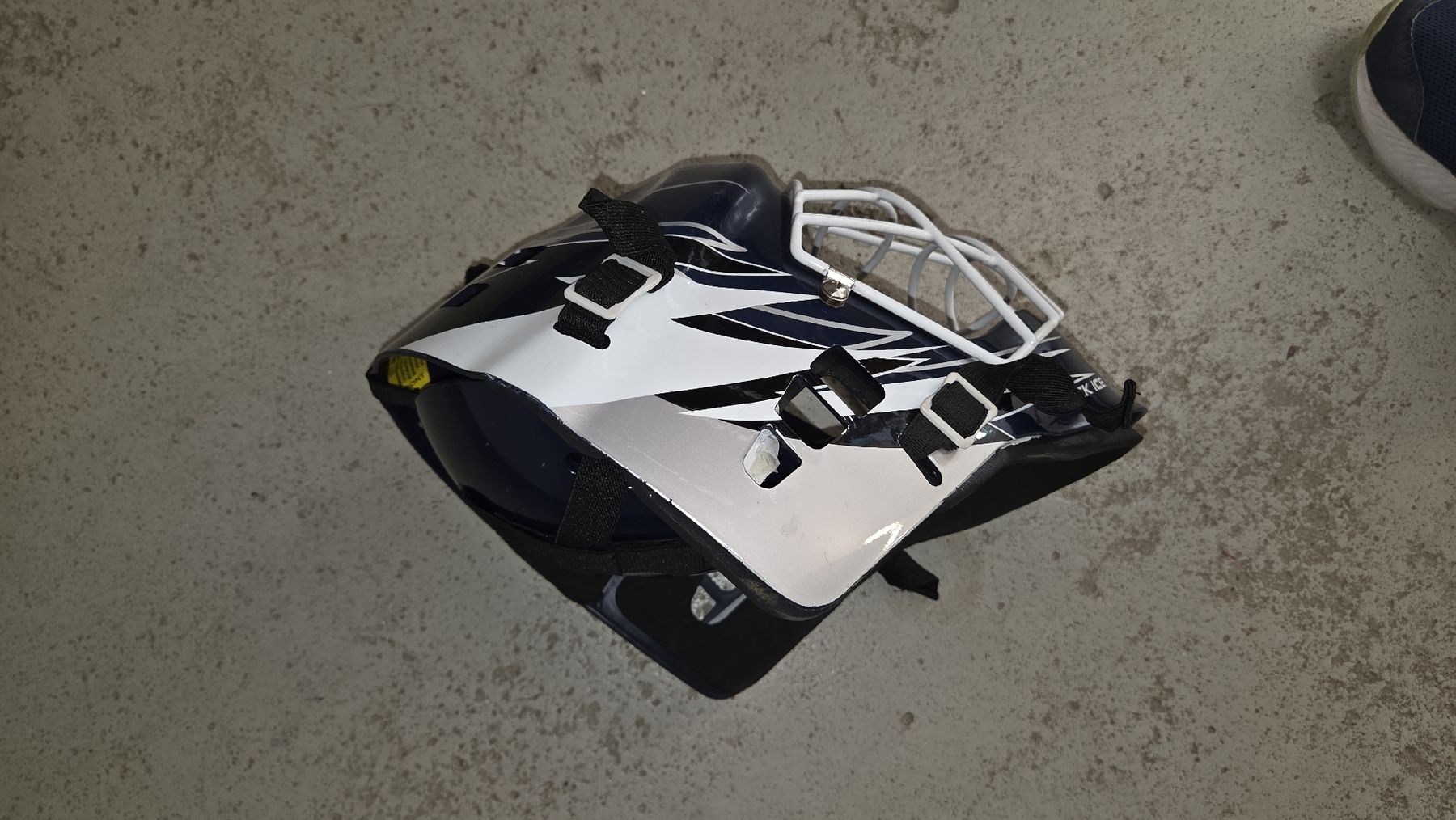 Helme: Goalie Helm – Gebraucht aus Esslingen von O.Haubensak 1