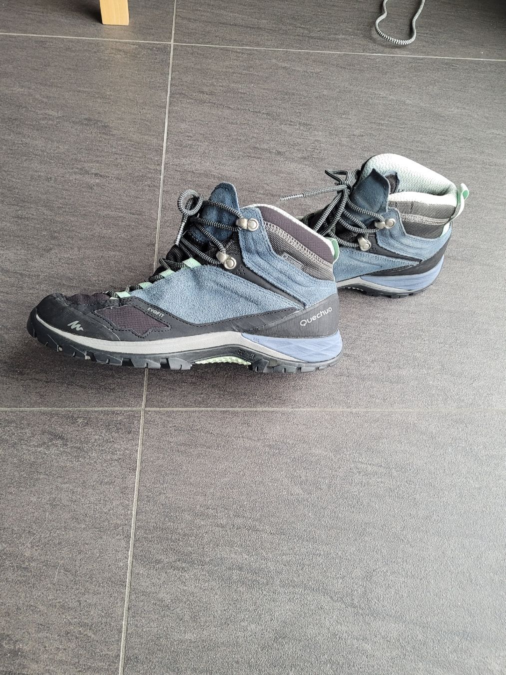 Decathlon Scarpe da donna: Decathlon Quechua MH 500 midi Evofit – Usato da Cernier venduto da Moose6 1