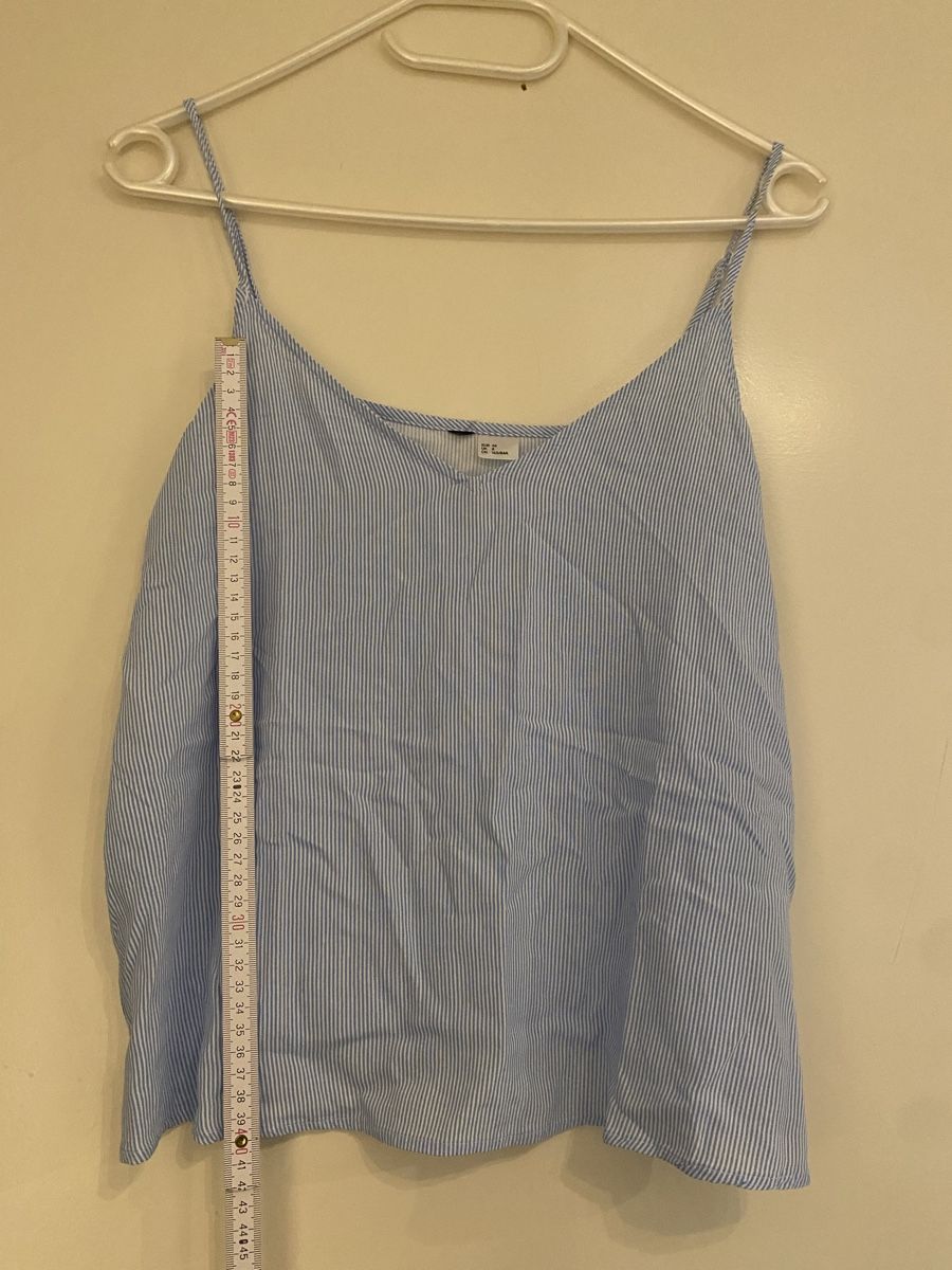 Tops: Spaghetti-Träger Top, Grösse 36, hellblau-weiss gestreift – Gebraucht aus Hünenberg See von lar_9zjk 2