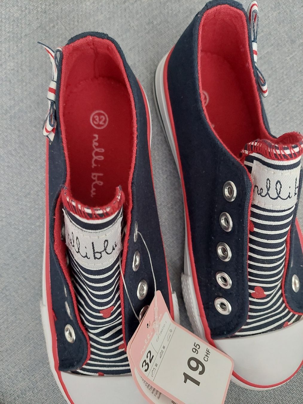 Scarpe per ragazze: Neu! Süsse Mädchen Sneakers Gr. 32 – Nuovo e nell'imballaggio originale da Flims Dorf venduto da Truemorish 6