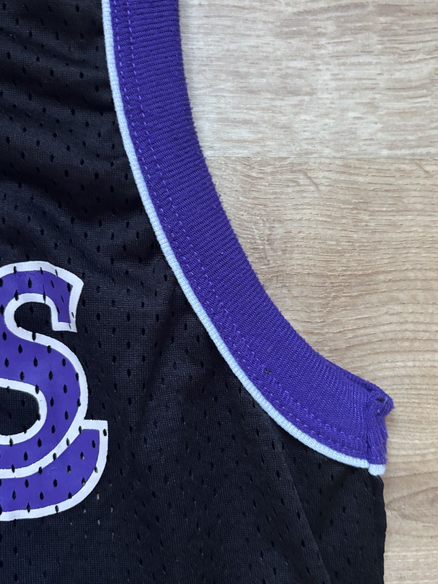 Lots de vêtements: ensemble de Basket Lakers, taille M  – Neuf (Voir description) à Tavannes par callie.mcli 1