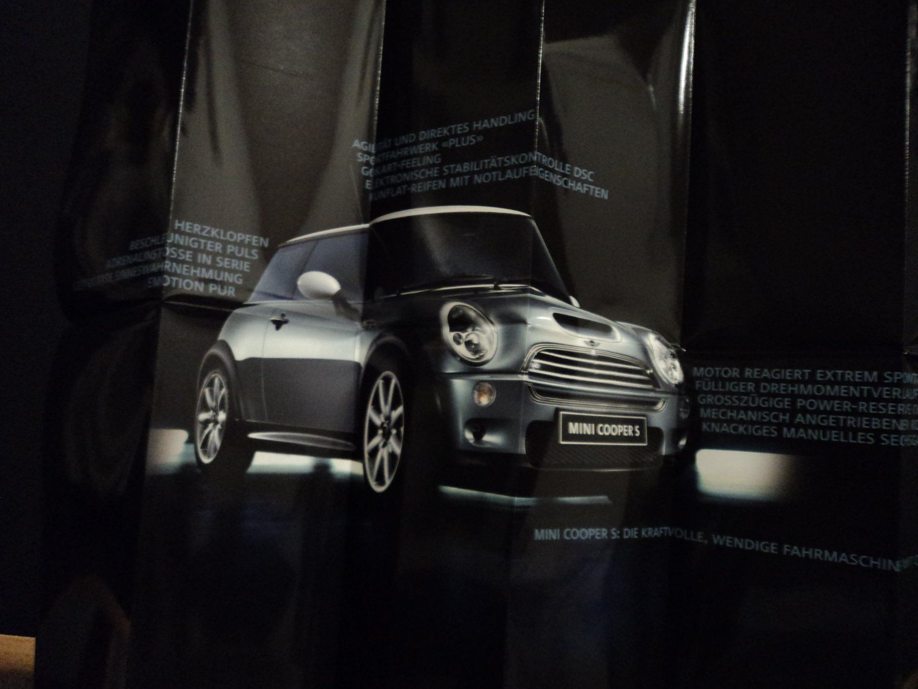 Mini Documents: Prospekt Mini Cooper S 2002 Schweizer Premiere Genf 2002 – D'occasion à Schwarzenburg par modelCARama 3