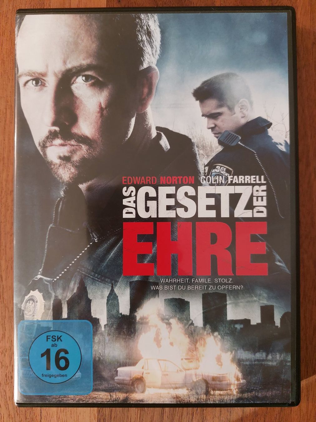 Tous les DVDs: DVD - Das Gesetz der Ehre – D'occasion à Rheinfelden par FilmAuktion