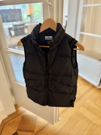 Stone Island Daunenweste Gr 10/142