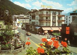 DAVOS Post Hotel - Promenade - Auto