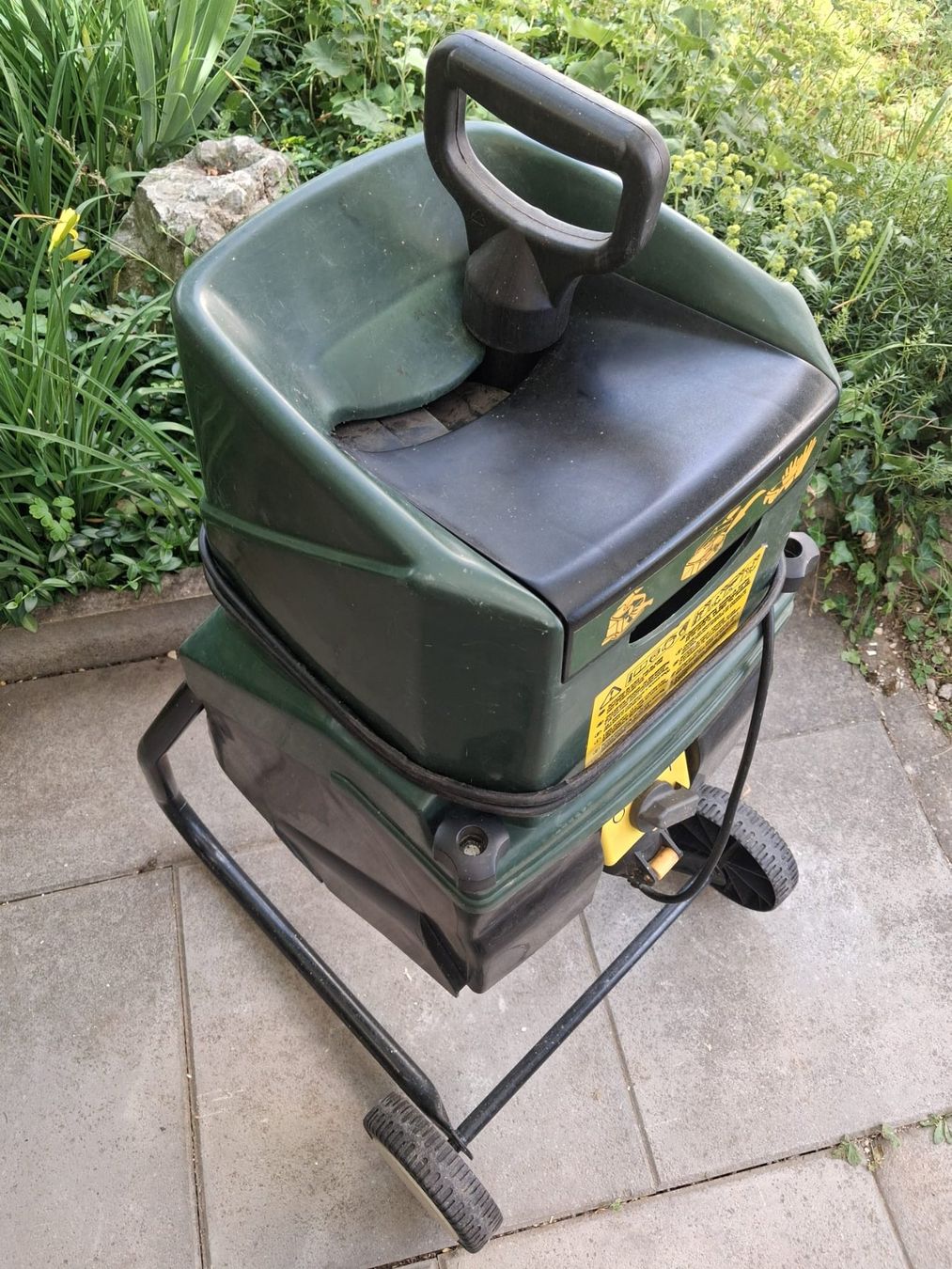 Trinciatrici: Black+Decker Häcksler 37 mm GA1800E – Usato da Winterthur venduto da mar_jwg7 2