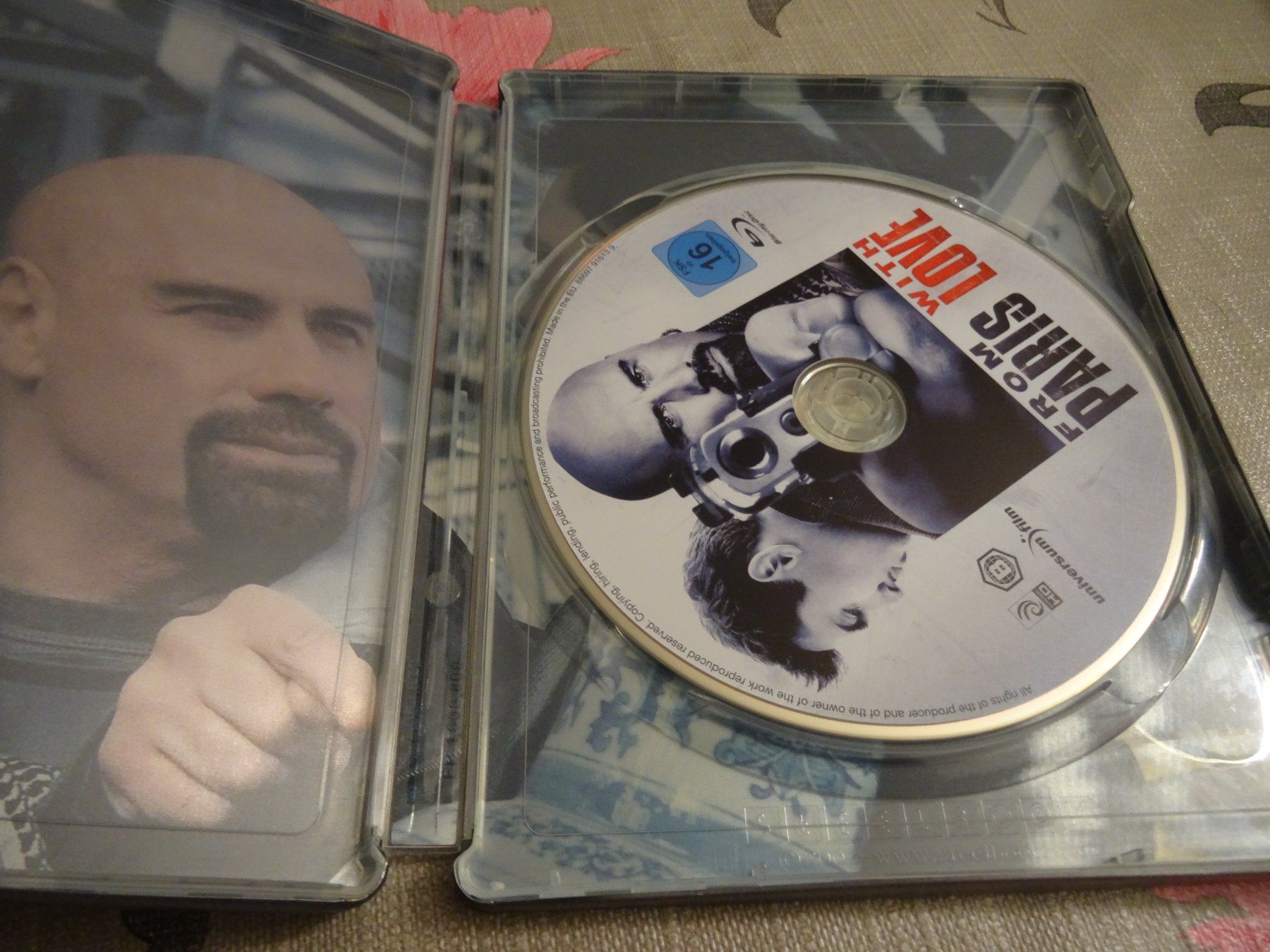 Tutti i DVDs: From Paris with love STEELBOOK BLU-RAY – Usato da Olten venduto da Disc-Verkauf 1