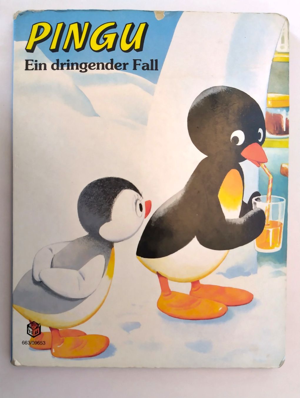 Libri: Pingu - Ein dringender Fall /  Bilderbuch 1993 / Kartoniert – Usato da Bellach venduto da JingleJerry