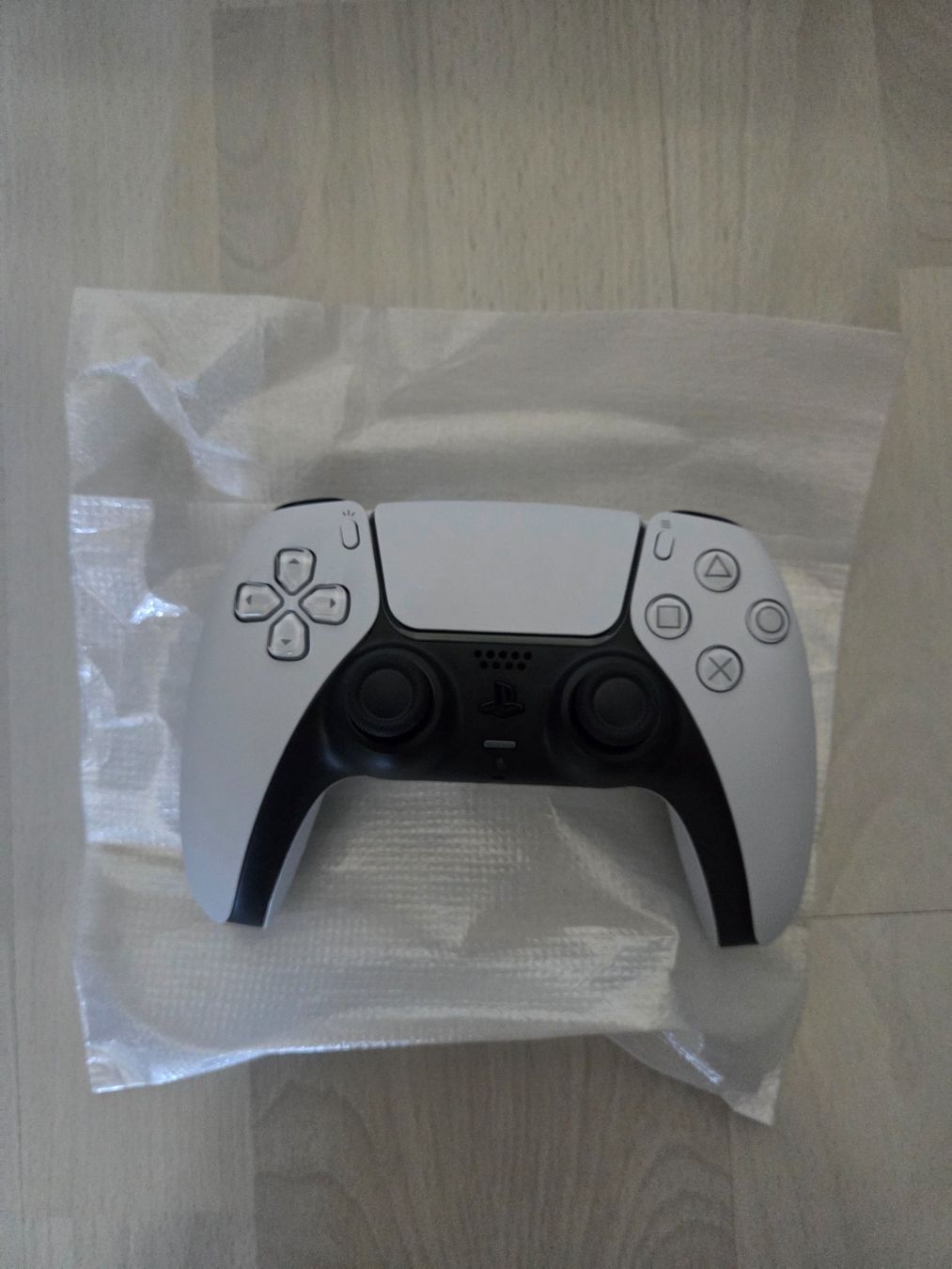Sony Consoles: PlayStation 5 Digital Edition mit neuem Controller – D'occasion à Rumlikon par pas_2pcz 4