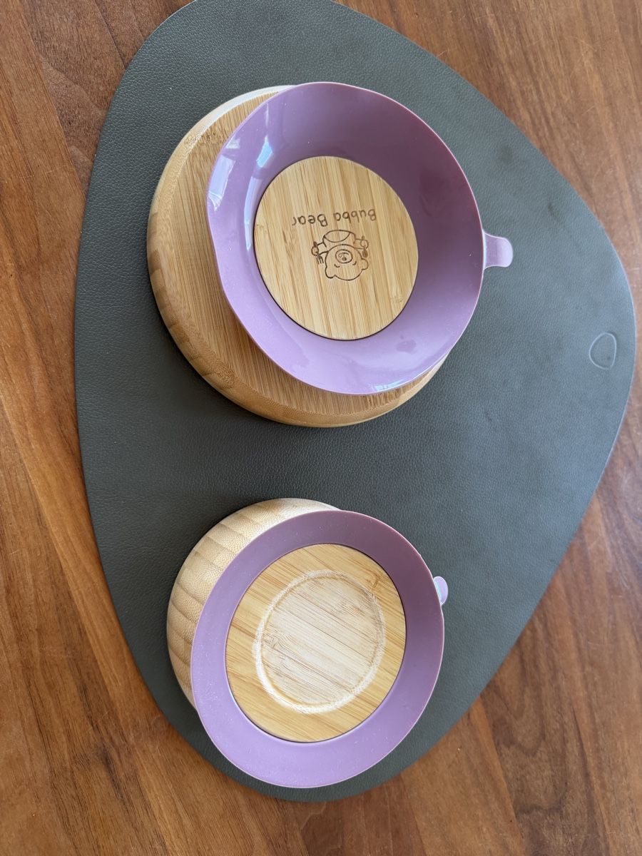 Ciotole: Breischale Holz mit Saugnäpfen  – Usato da Zürich venduto da Circularrocks 1