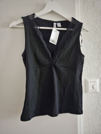 Damen Top H&M schwarz Grösse S neu mit Etikett