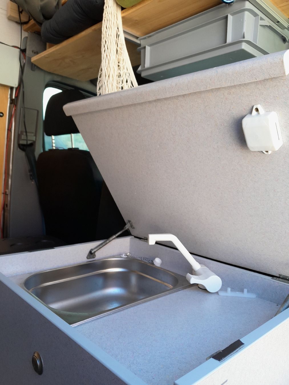 Mercedes-Benz Veicoli da campeggio: Camper Mercedes 213 – Usato da Benken SG venduto da Breitenfreak 9