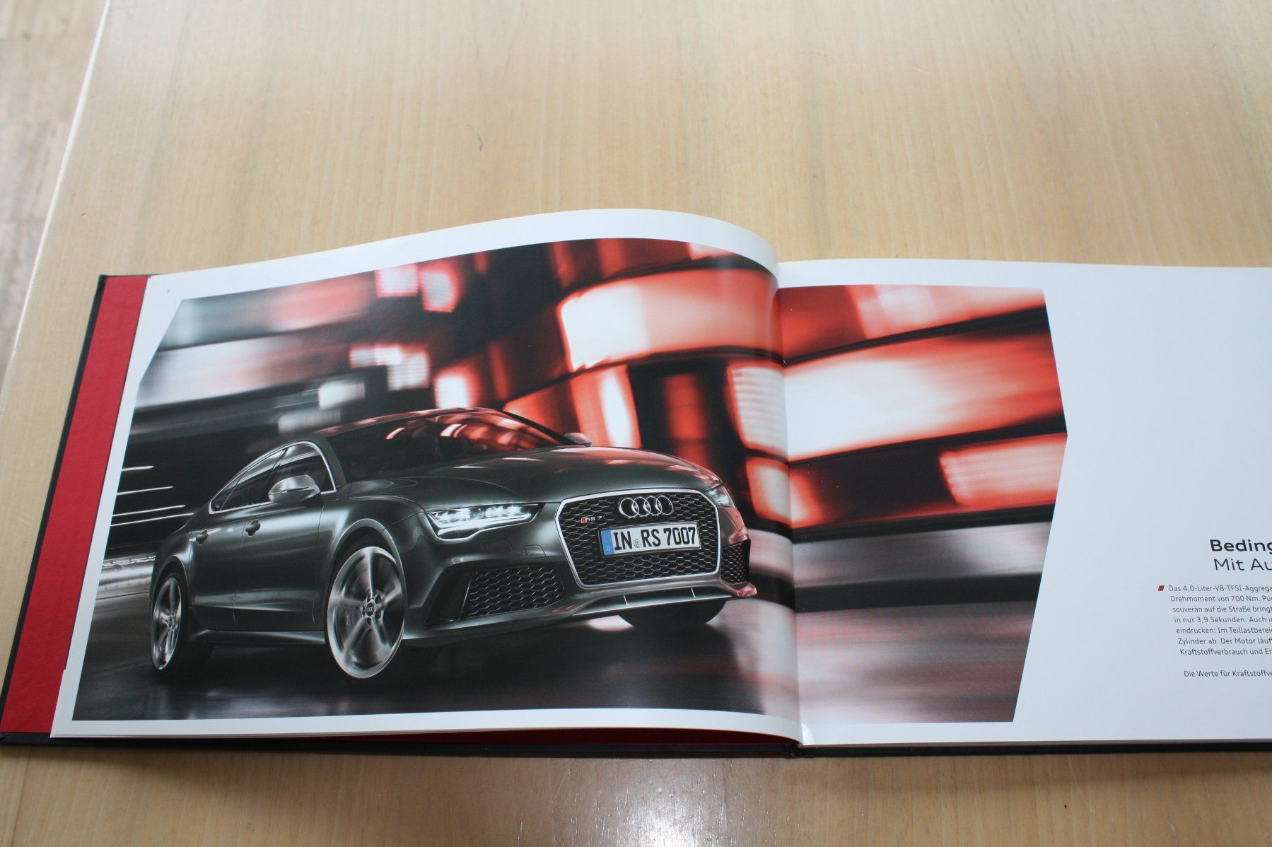 Audi Dokumente: Audi RS7 Hardcover Prestige Prospekt 4/2016 – Gebraucht aus Wikon von erwin400 2