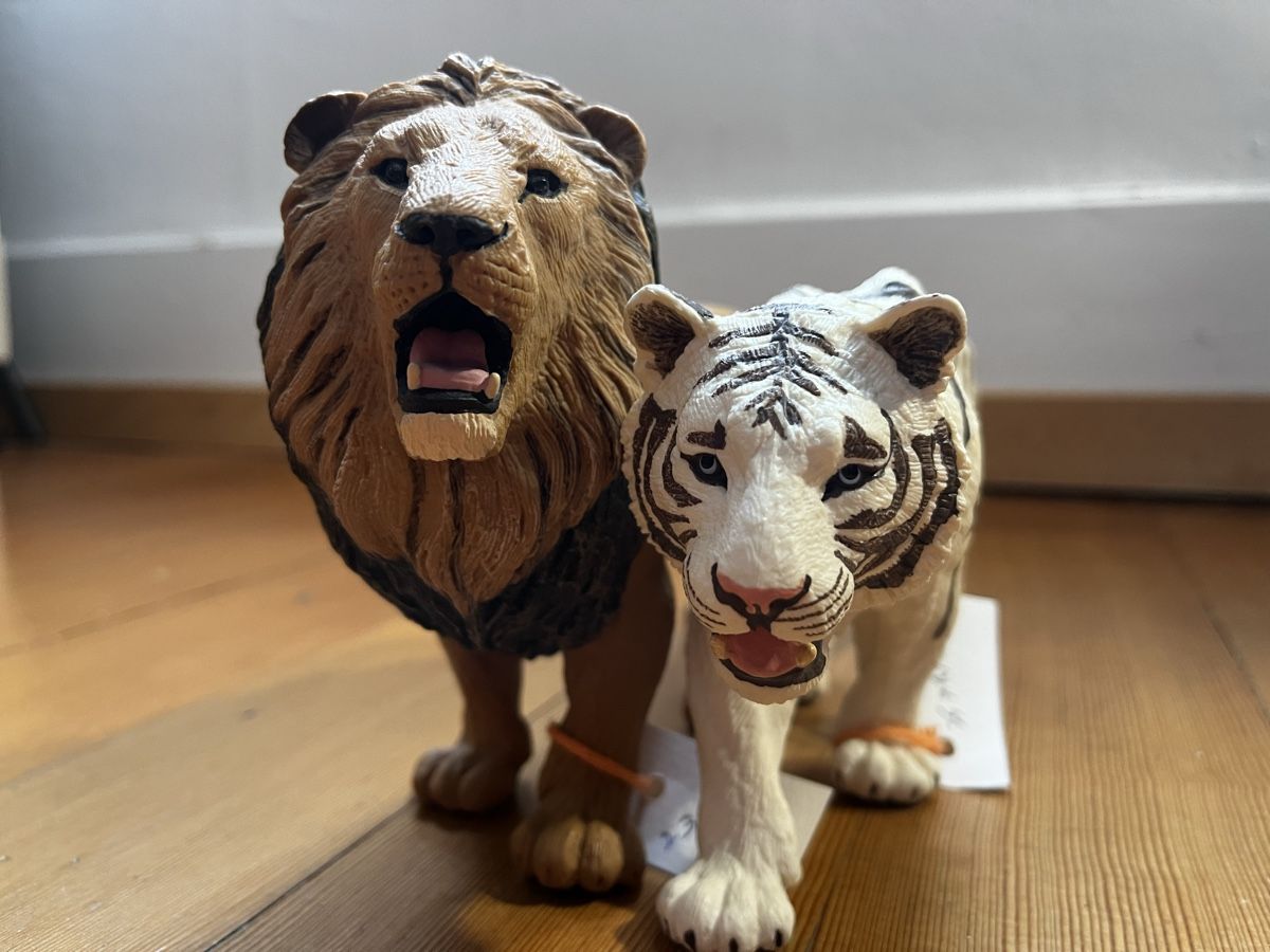Figuren: Safari Ltd Große Raubtiere Set – Neu (gemäss Beschreibung) aus Aarau von kailing12