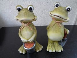 Stehender Frosch (2 Stk.)