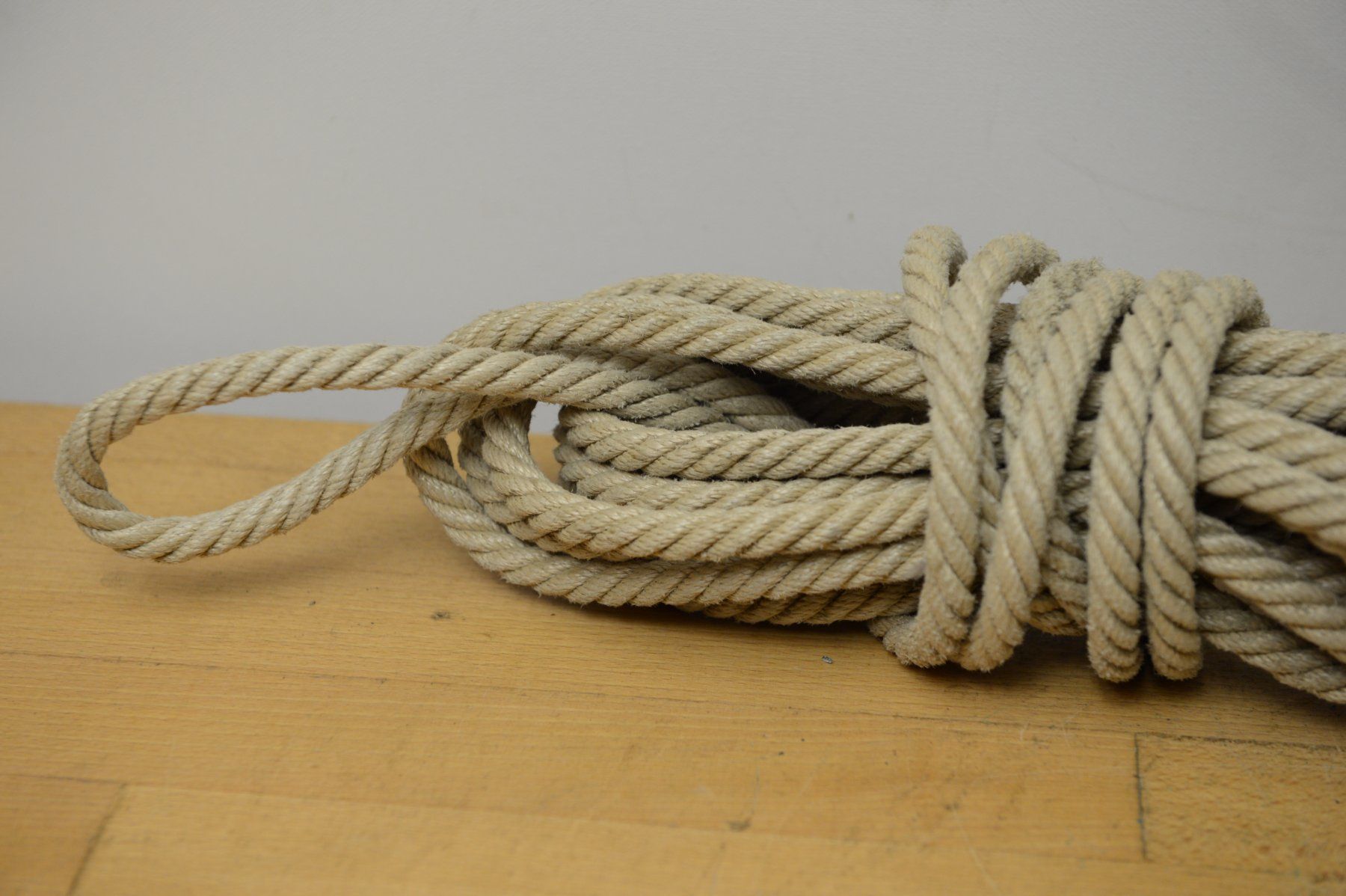 Corde: Hanf Seil D12mm Länge ca. 17 Meter – Nuovo (secondo la descrizione) da Sachseln venduto da Smatsch54 5