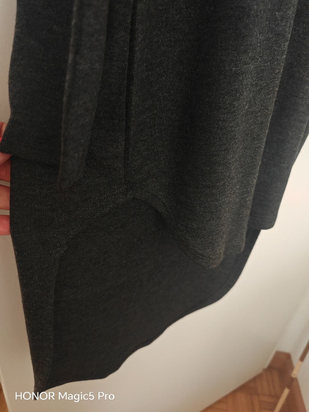 Pullover & Sweatshirts: Pullover – Neu (gemäss Beschreibung) aus Birsfelden von mar_8957 6