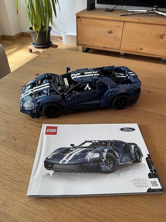 Kit di costruzioni: LEGO Ford GT 2022 – Usato da Solothurn venduto da Juliasju 1