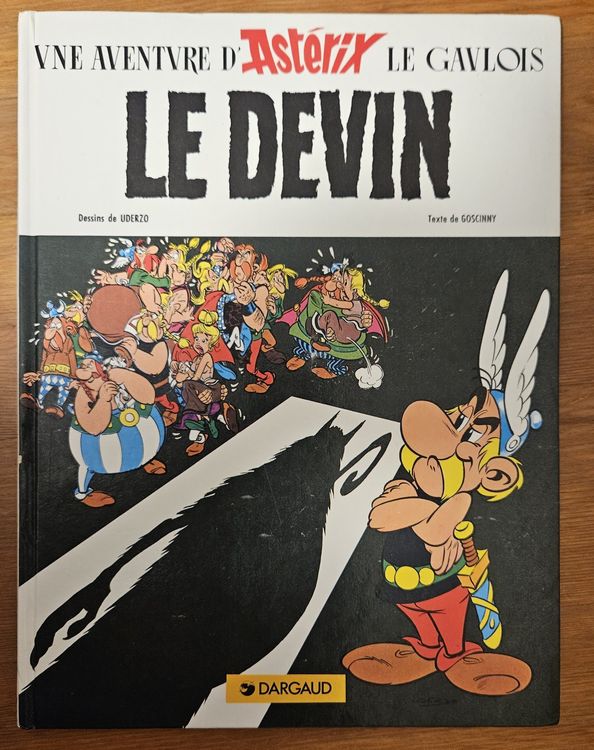 Astérix N 19 (T.B.E.) Le devin (Gebraucht) in Prévonloup für CHF 6 ...