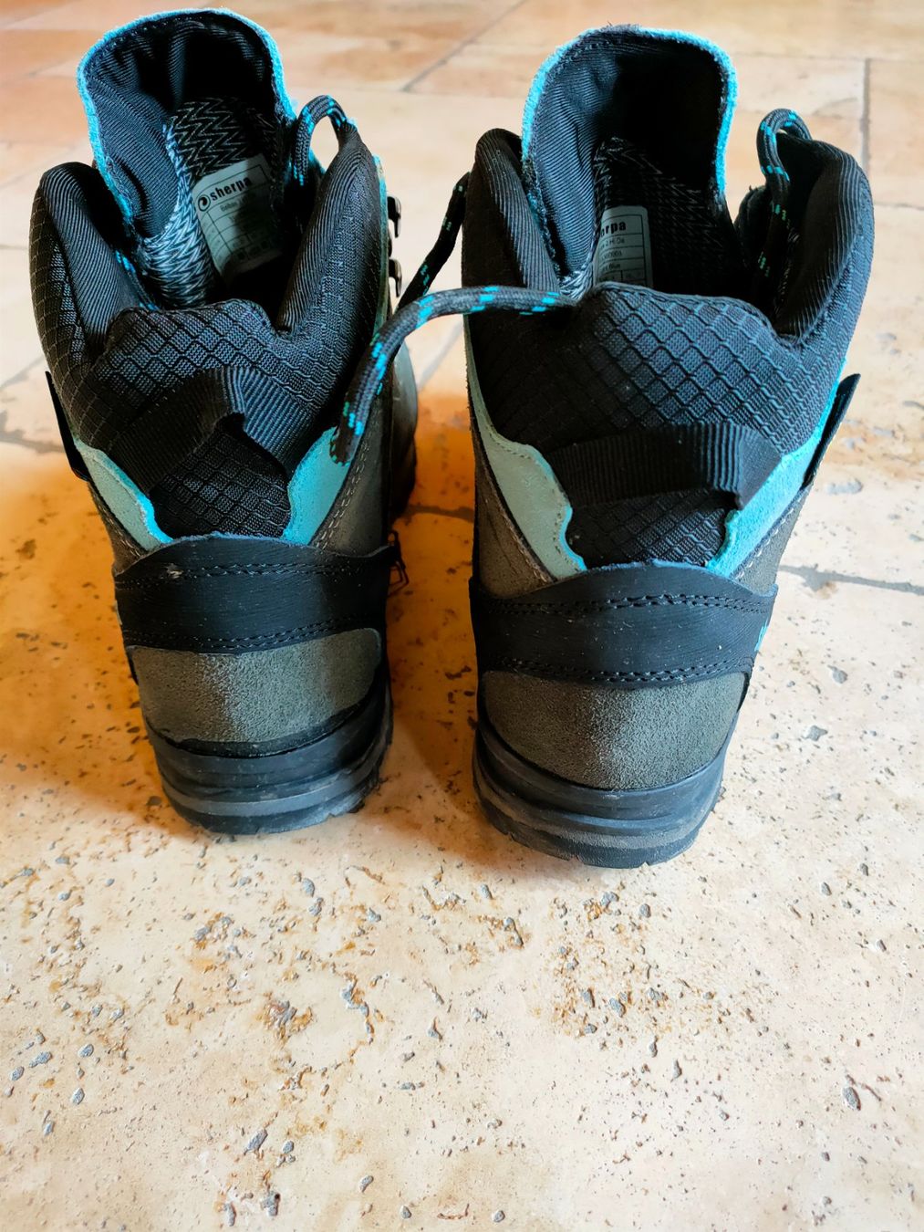 Sherpa Scarpe da uomo: "Neue" Wanderschuhe 37 – Nuovo (secondo la descrizione) da Les Moulins venduto da alicia017 1
