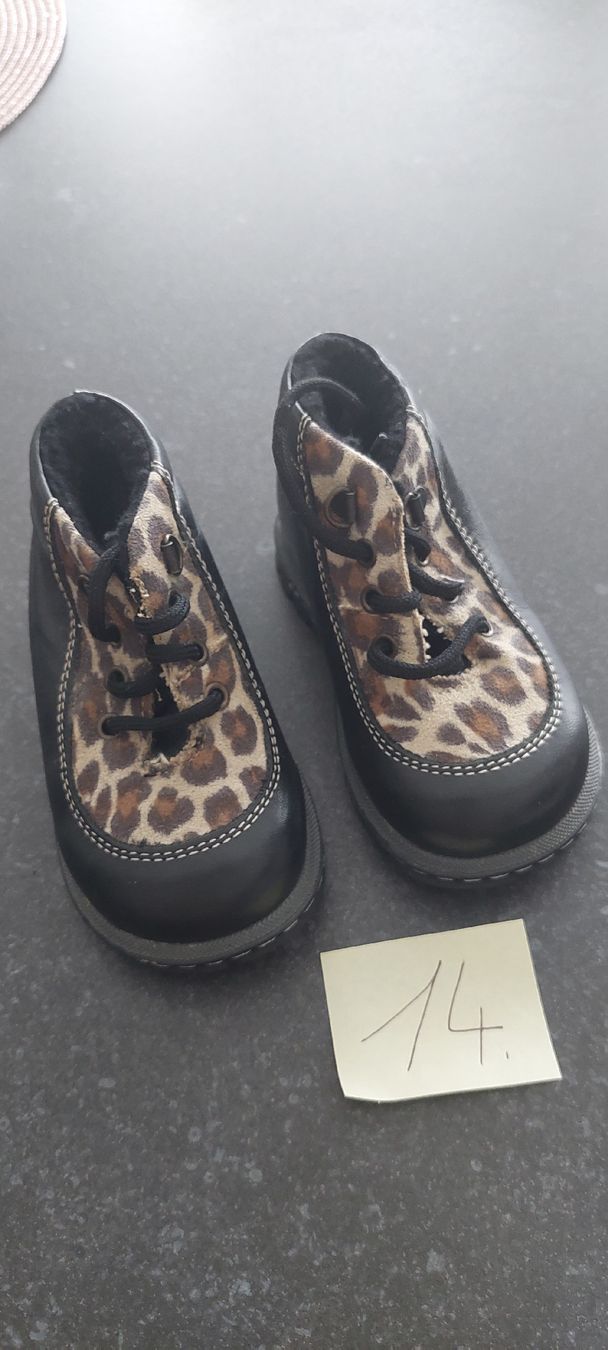 Scarpe per ragazzi: Puppen /Kinder Kinderschuhe  ungebraucht – Nuovo (secondo la descrizione) da Muri AG venduto da nindo1