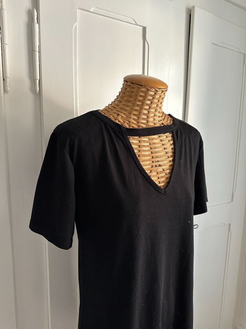 T-Shirts: Longshirt Kleidchen schwarz S – Gebraucht aus Zürich von Diazaio 1