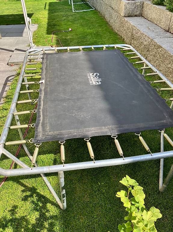 Trampolines: Trampolin  – D'occasion à Hinwil par zorro83