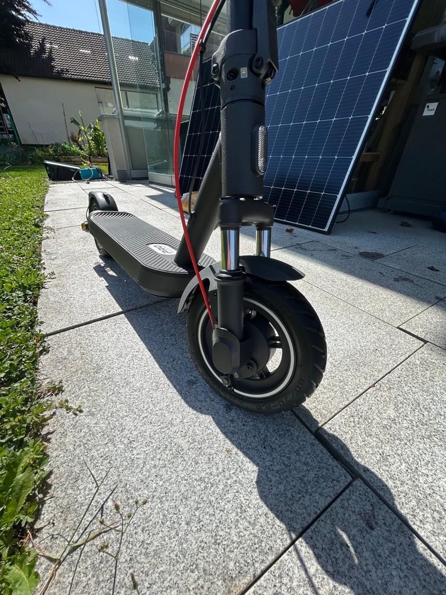 Xiaomi Kickboard: Elektro Scooter 5 PRO Global Edition schwarz Top Zustand – Nuovo e nell'imballaggio originale da Neuenkirch venduto da balani 5