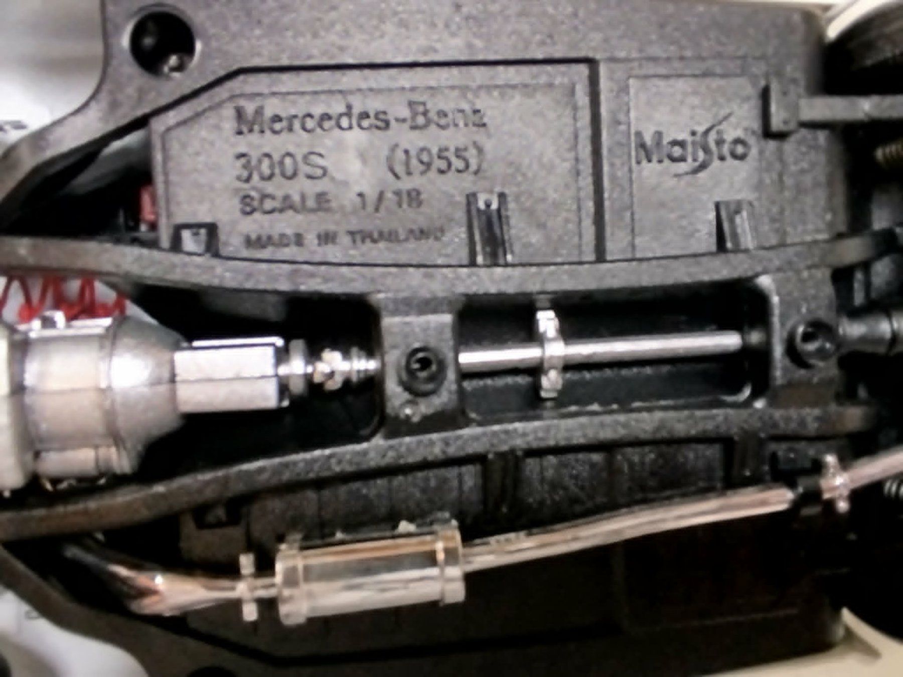 Maisto Voitures modèles: Maisto Mercedes Benz – D'occasion à La Chaux-de-Fonds par Emmaus2300CDF 7