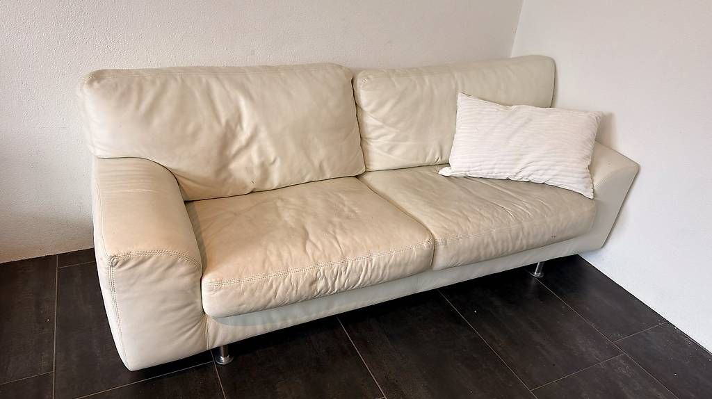 Divani: Weisses Ledersofa 190 x 85cm – Usato da Rubigen venduto da dreamgirl