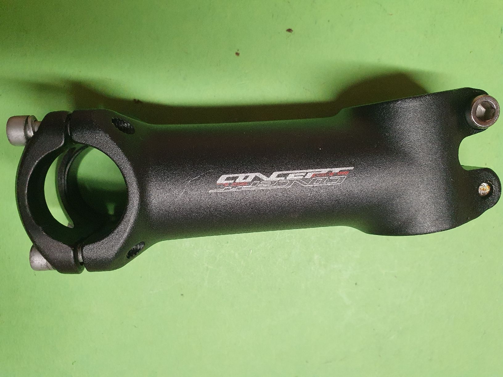 Pezzi di ricambio: Vorbau MTB CONCEPT 9-9,5cm lang.11/8",1". Gebr. – Usato da Niedergösgen venduto da joh_6txt