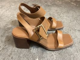 Sandalen Leder Braun Absatz Grösse 38 neu